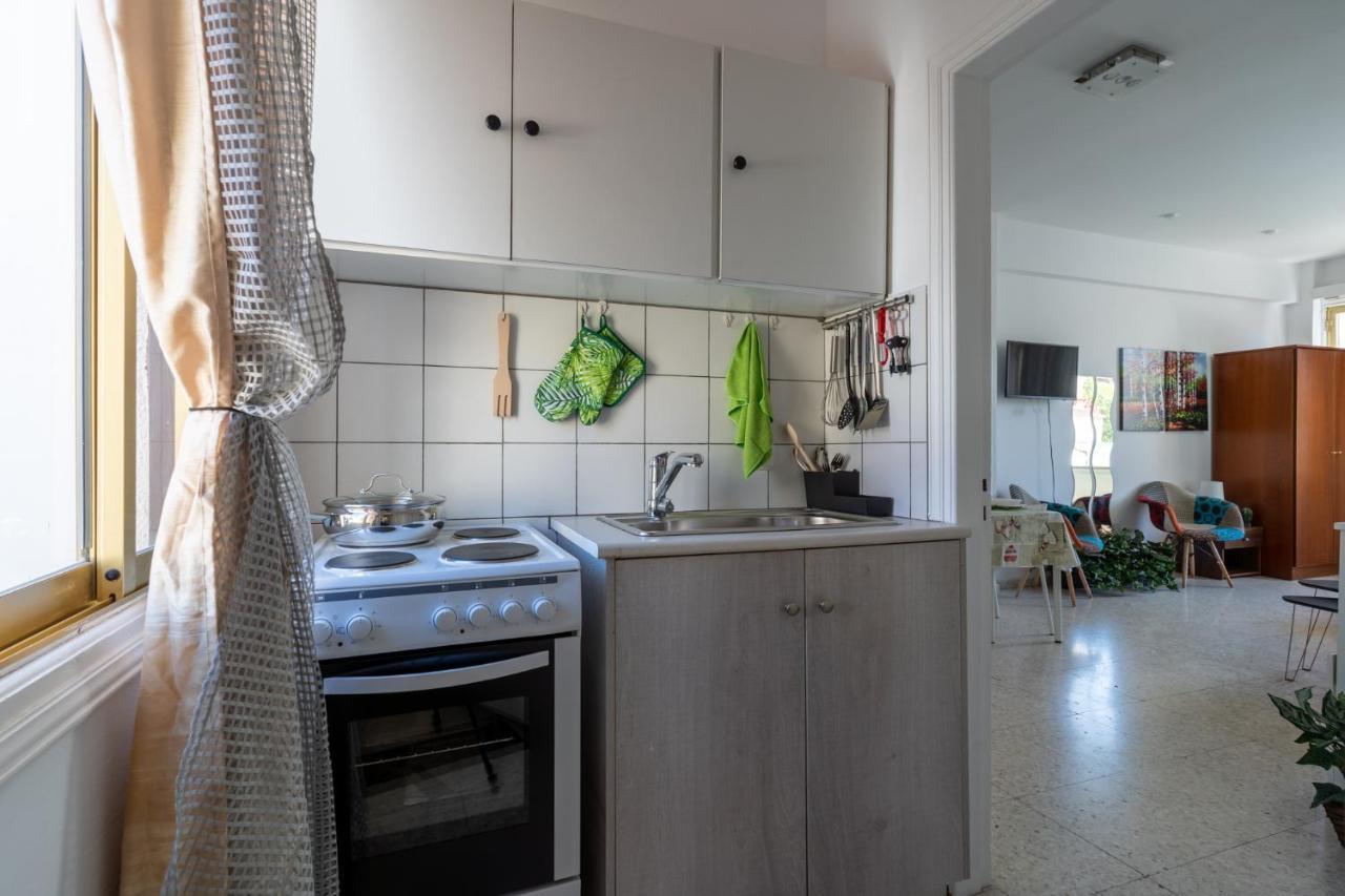 Oasis - Cozy Studio In Ларнака Екстер'єр фото