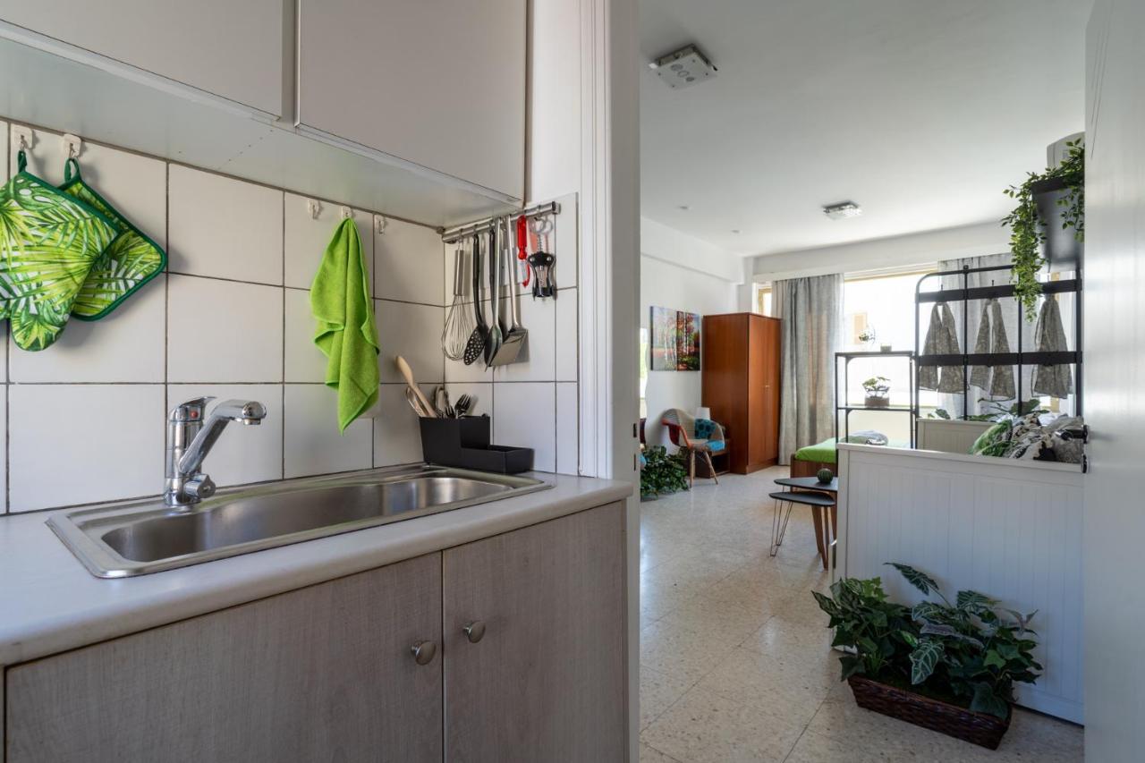 Oasis - Cozy Studio In Ларнака Екстер'єр фото