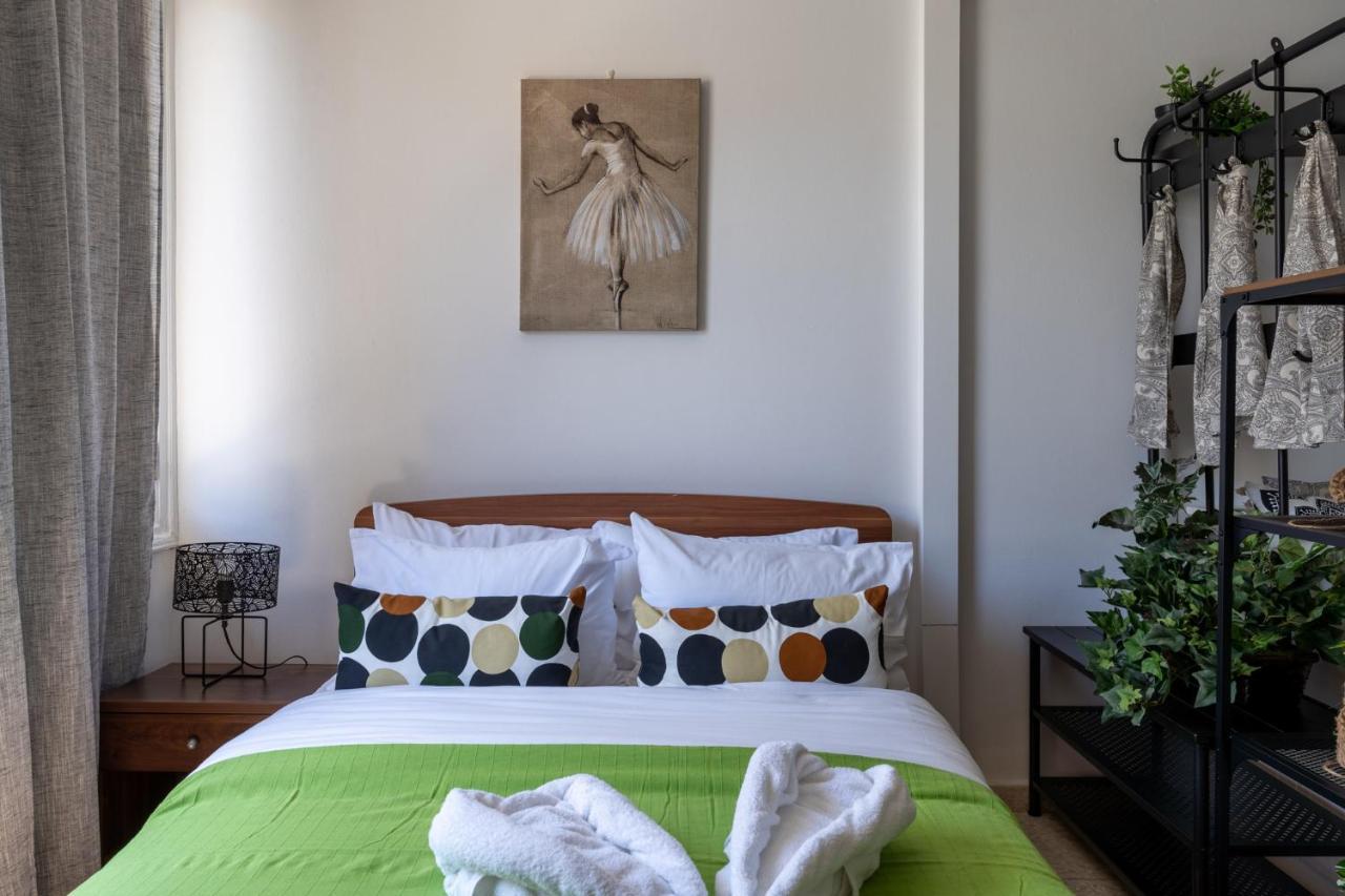 Oasis - Cozy Studio In Ларнака Екстер'єр фото