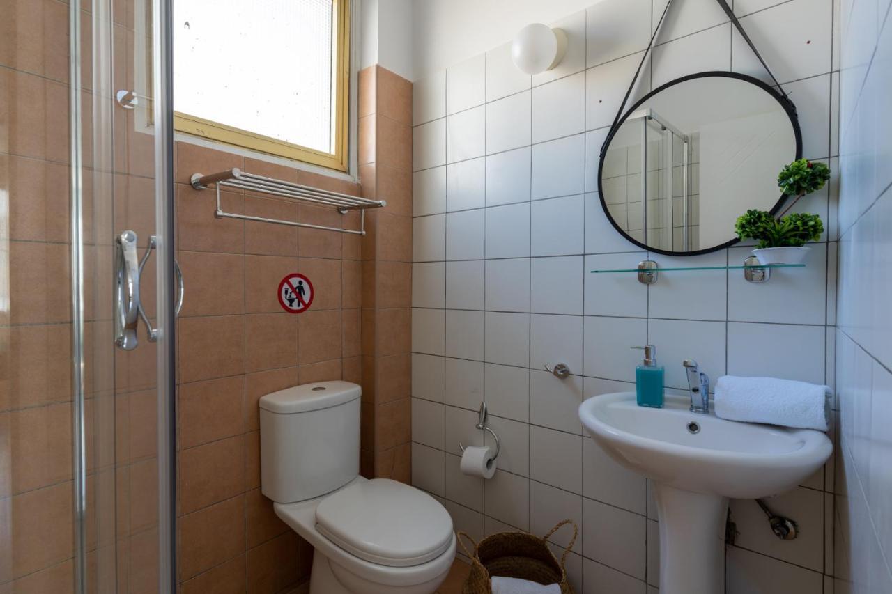Oasis - Cozy Studio In Ларнака Екстер'єр фото